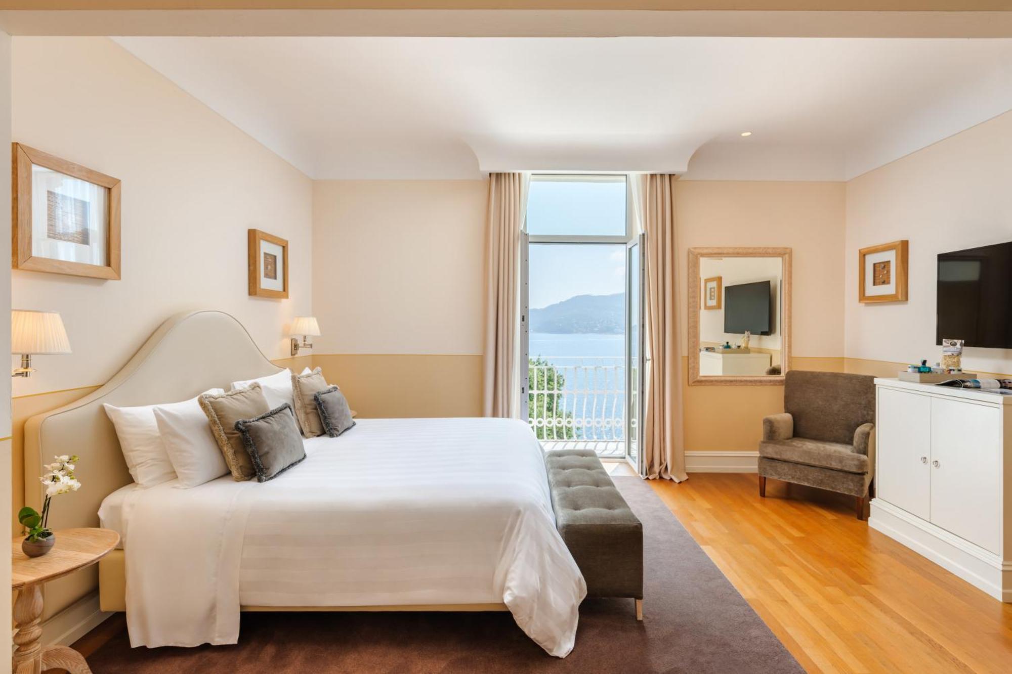 Junior Suite with Sea View,1437772111:JPEG